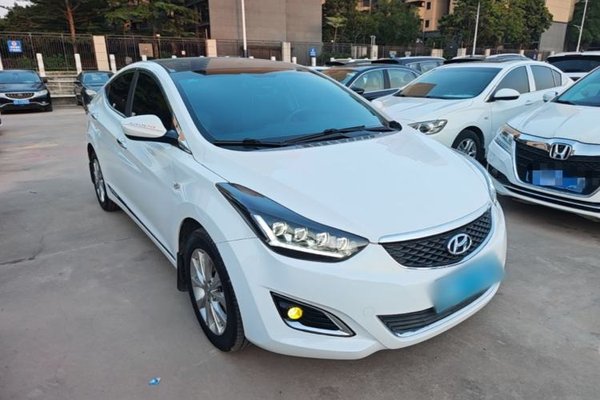Hyundai Elantra (5th Generation 2016, 72600 км, за 5911 USD
