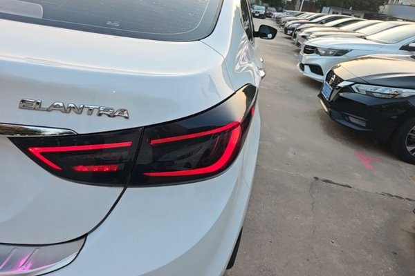 Hyundai Elantra (5th Generation 2016, 72600 км, за 5911 USD - фото 9