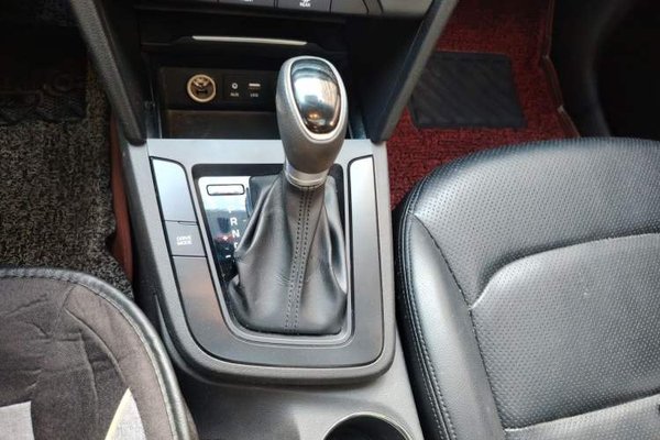 Hyundai Elantra (6th Generation 2016, 84500 км, за 4878 USD - фото 14