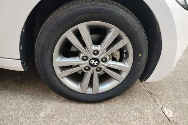 Hyundai Elantra (6th Generation 2016, 84500 км, за 4878 USD - фото 8