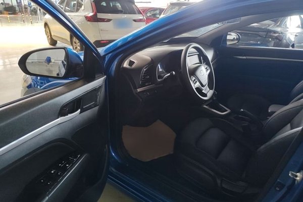 Hyundai Elantra (6th Generation 2016, 110700 км, за 6784 USD - фото 18