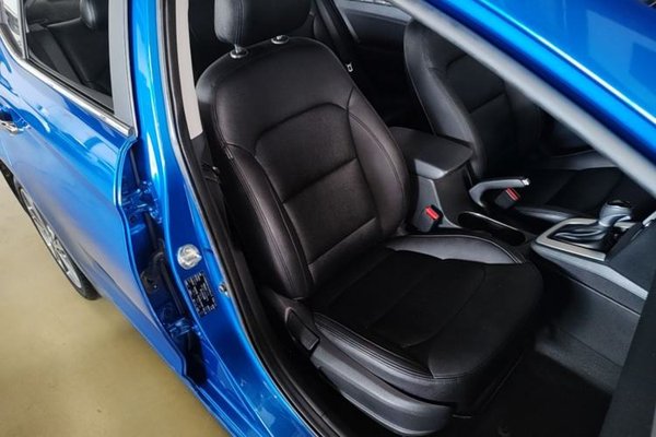 Hyundai Elantra (6th Generation 2016, 110700 км, за 6784 USD - фото 19