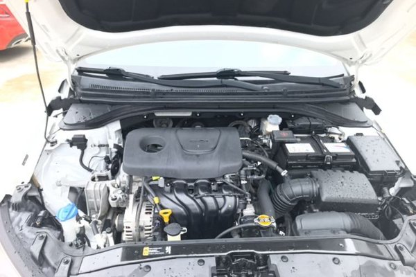 Hyundai Elantra (6th Generation 2016, 118300 км, за 7099 USD - фото 24
