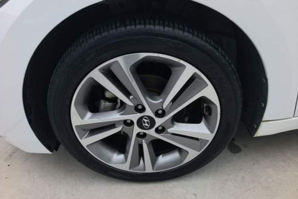 Hyundai Elantra (6th Generation 2016, 118300 км, за 7099 USD - фото 10