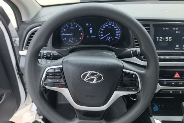Hyundai Elantra (6th Generation 2016, 118300 км, за 7099 USD - фото 13