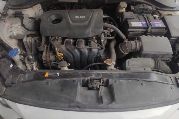 Hyundai Elantra (6th Generation 2016, 125700 км, за 6270 USD - фото 21