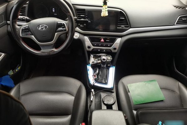 Hyundai Elantra (6th Generation 2018, 97400 км, за 7400 USD - фото 6
