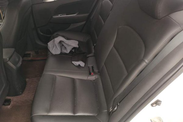 Hyundai Elantra (6th Generation 2018, 97400 км, за 7400 USD - фото 14