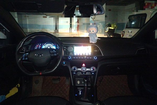 Hyundai Elantra (6th Generation 2019, 51600 км, за 6211 USD - фото 25