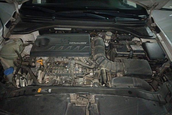 Hyundai Elantra (6th Generation 2019, 51600 км, за 6211 USD - фото 8