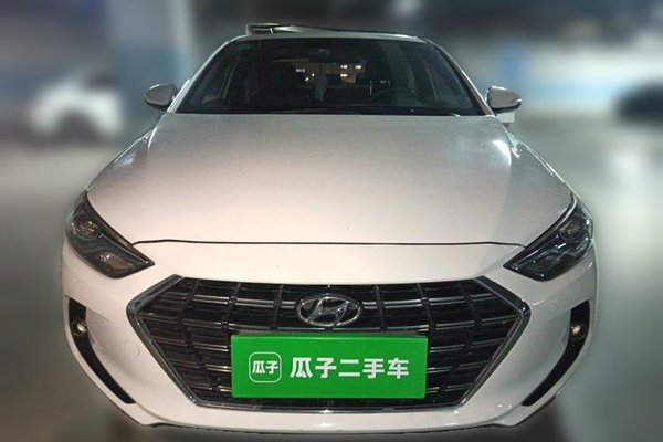 Hyundai Elantra (6th Generation 2019, 51600 км, за 6211 USD - фото 18