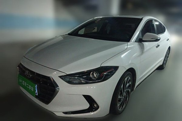 Hyundai Elantra (6th Generation · 2019 год