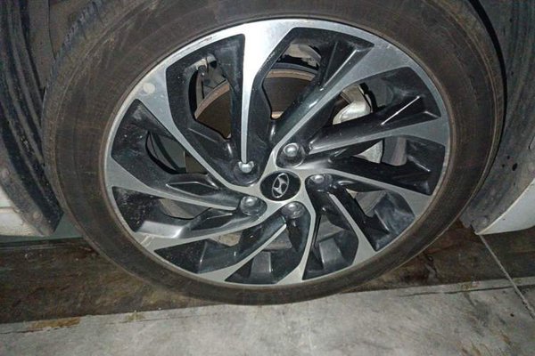 Hyundai Elantra (6th Generation 2019, 51600 км, за 6211 USD - фото 24