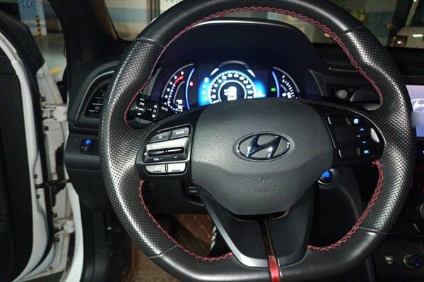 Hyundai Elantra (6th Generation 2019, 51600 км, за 6211 USD - фото 26