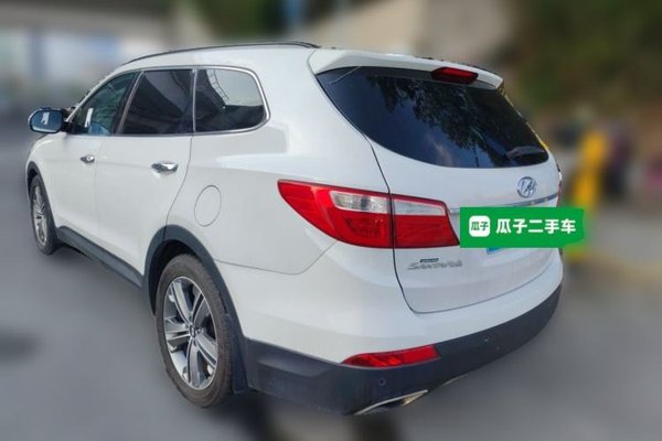 Hyundai Grand SantaFe 2013, 93000 км, за 5698 USD