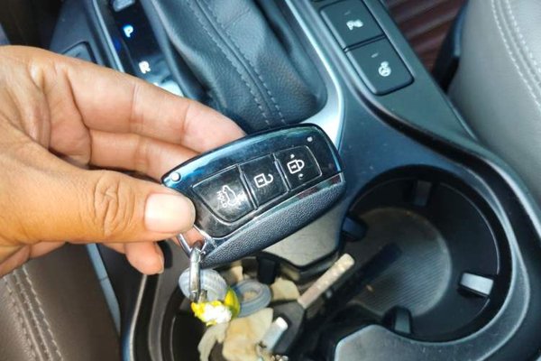 Hyundai Grand SantaFe 2013, 93000 км, за 5698 USD - фото 17