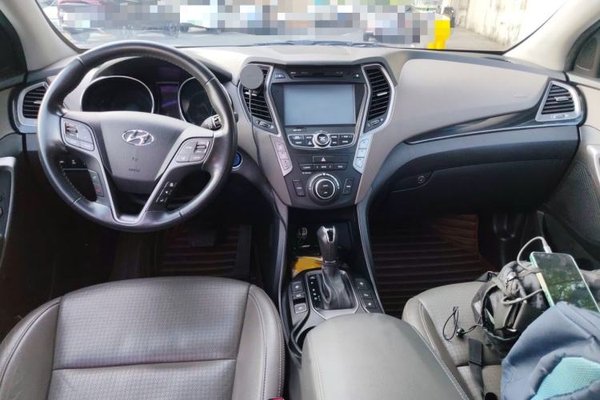 Hyundai Grand SantaFe 2013, 93000 км, за 5698 USD - фото 18