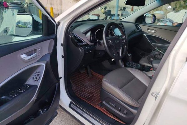 Hyundai Grand SantaFe 2013, 93000 км, за 5698 USD - фото 19