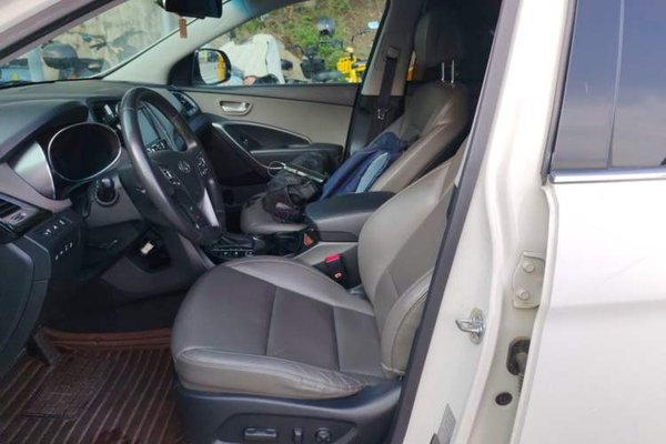 Hyundai Grand SantaFe 2013, 93000 км, за 5698 USD - фото 14