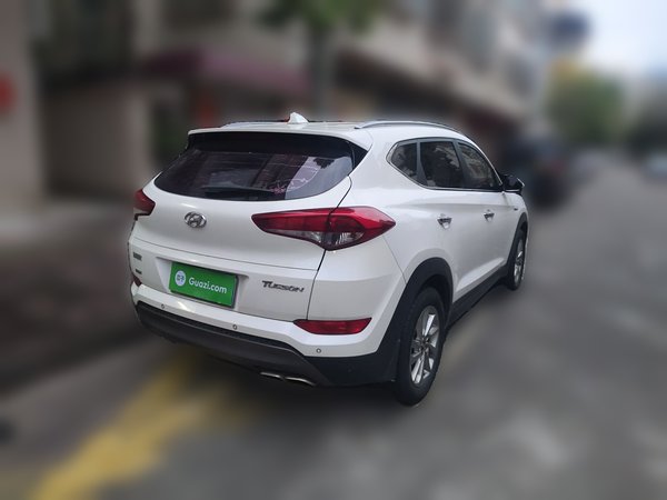 Hyundai Tucson 2015, 125800 км, за 6251 USD - фото 6