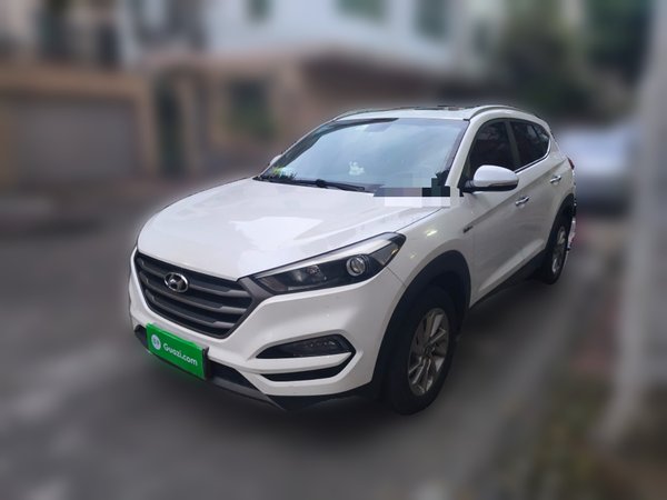 Hyundai Tucson · 2015 год