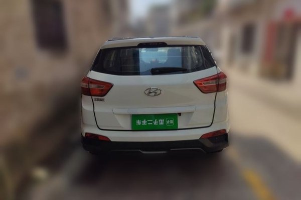 Hyundai ix25 2015, 116200 км, за 7036 USD
