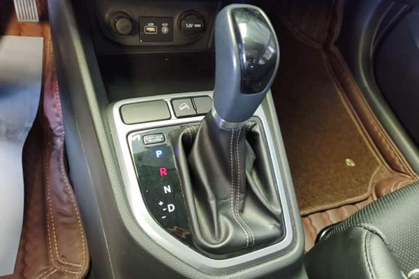 Hyundai ix25 2015, 78100 км, за 7619 USD - фото 17