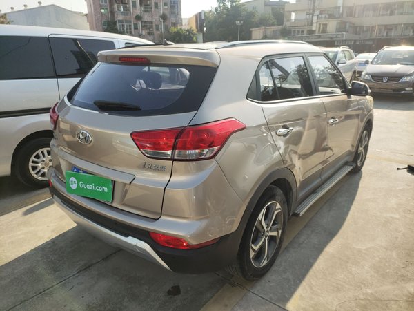 Hyundai ix25 2017, 88600 км, за 7951 USD - фото 6