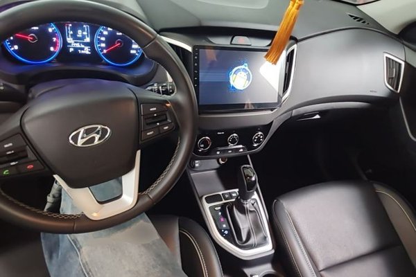 Hyundai ix25 2017, 71400 км, за 8724 USD - фото 12