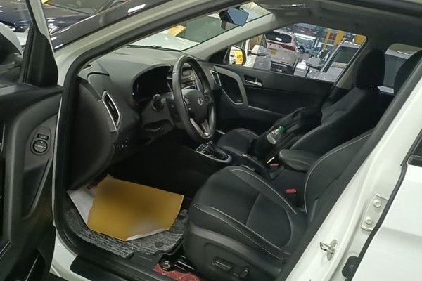 Hyundai ix25 2017, 79200 км, за 8579 USD - фото 18