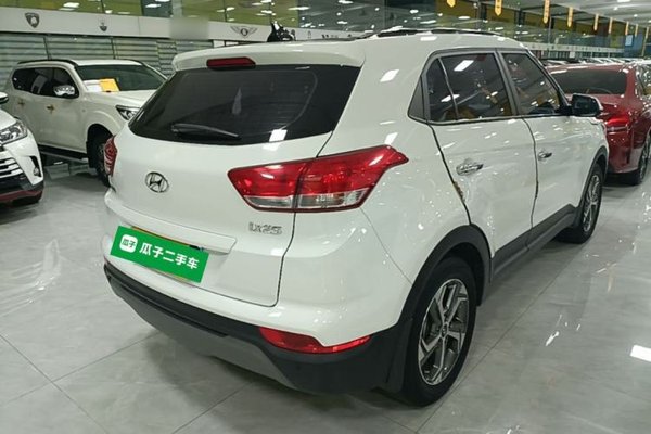 Hyundai ix25 2017, 79200 км, за 8579 USD - фото 6