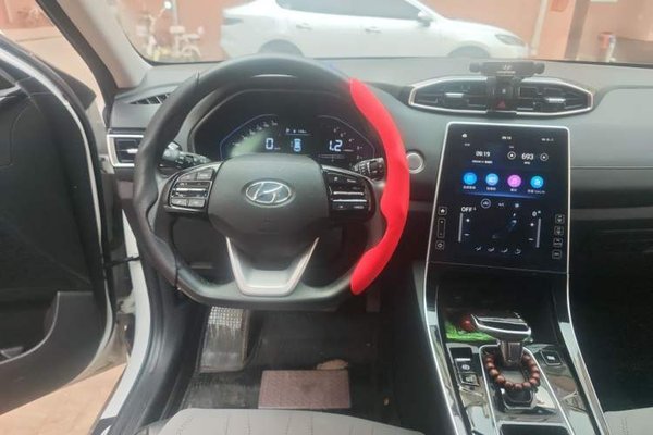 Hyundai ix25 2020, 73600 км, за 9261 USD - фото 9