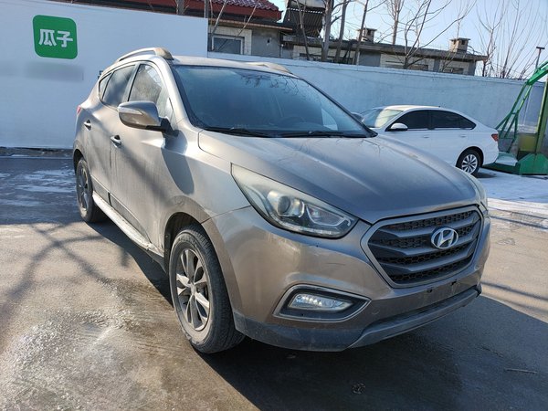 Hyundai ix35 2013 2.0L Manual 2WD Comfort GL China IV Standard, 2013 года