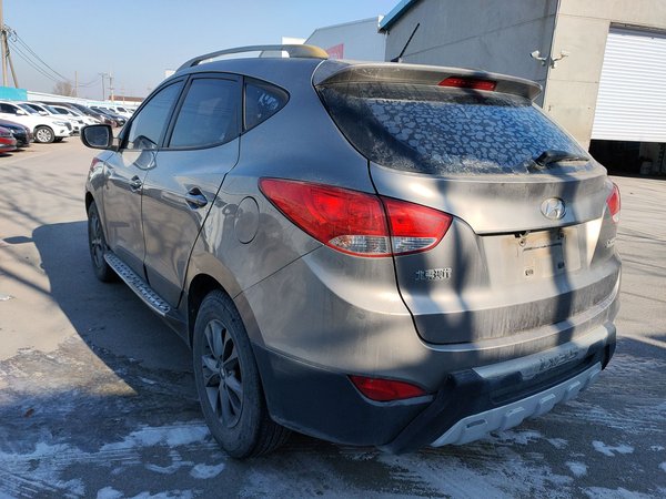 Hyundai ix35 2013, 139900 км, за 5061 USD