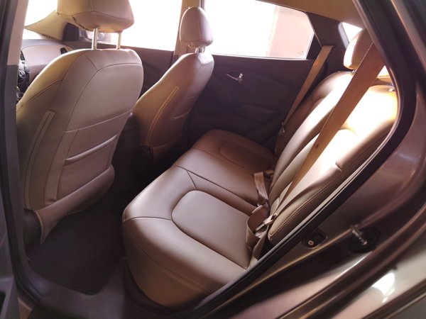 Hyundai ix35 2013 2.0L Automatic 2WD Comfort GL China IV Standard, 2013 года