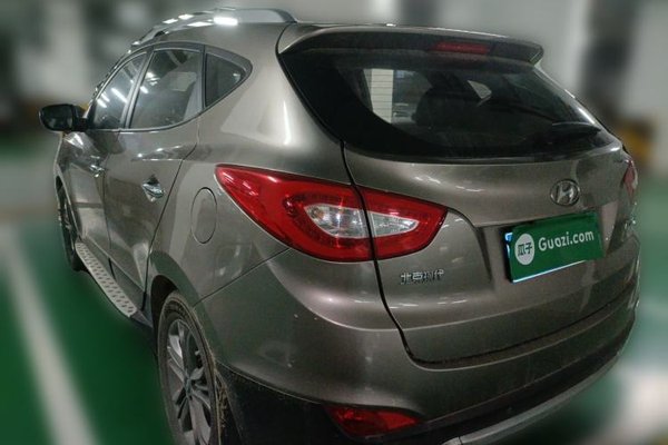 Hyundai ix35 2013, 115800 км, за 3583 USD