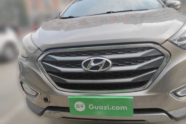 Hyundai ix35 2013, 165700 км, за 3884 USD