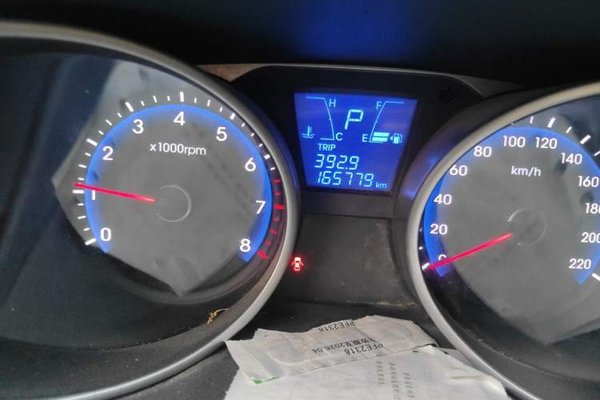 Hyundai ix35 2013, 165700 км, за 3884 USD - фото 13