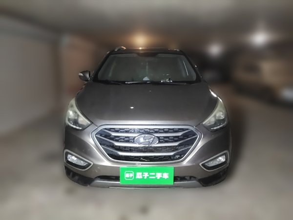 Hyundai ix35 2013, 121500 км, за 3530 USD
