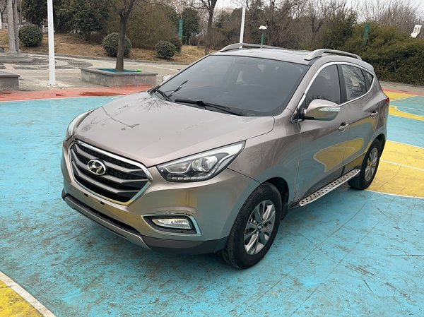 Hyundai ix35 2015 2.0L Automatic 2WD Comfort Edition China V Standard