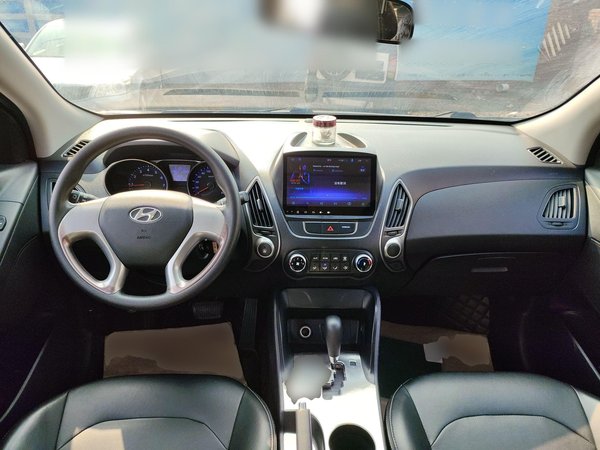 Hyundai ix35 2015, 131500 км, за 6339 USD - фото 6