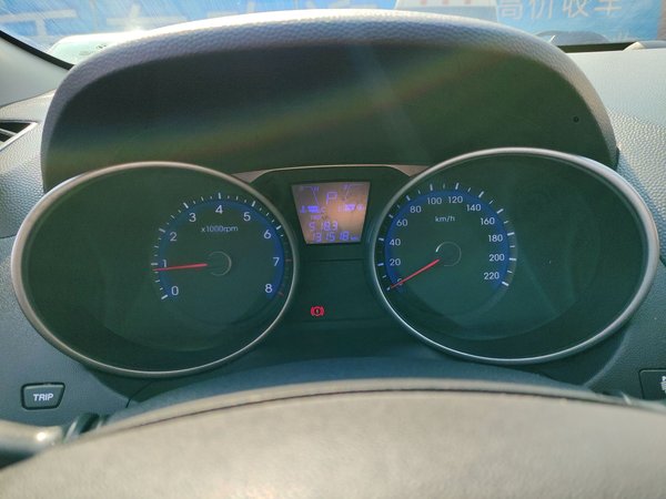 Hyundai ix35 2015, 131500 км, за 6339 USD - фото 8