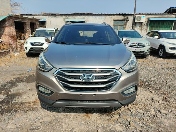 Hyundai ix35 2015 2.0L Automatic 2WD Comfort Edition China V Standard, 2015 года