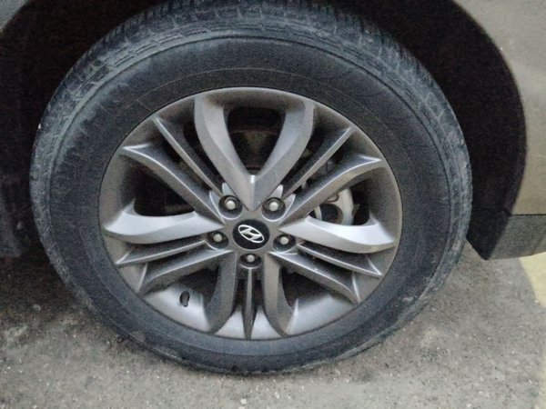 Hyundai ix35 2015, 51500 км, за 5674 USD - фото 8