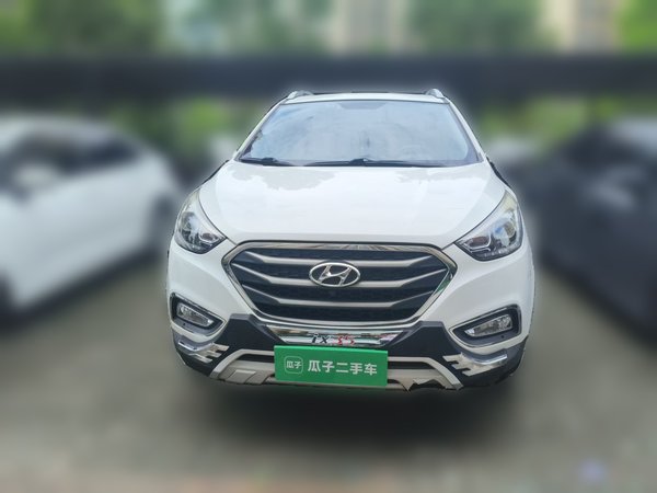 Hyundai ix35 2015, 82000 км, за 6994 USD - фото 13