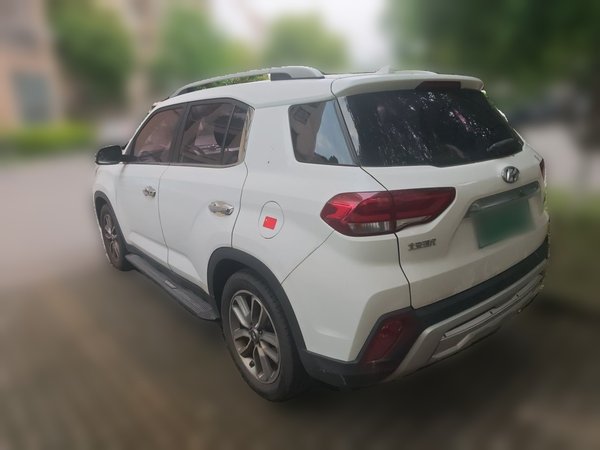 Hyundai ix35 2018, 154400 км, за 8043 USD