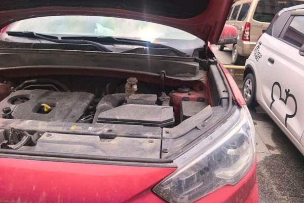 Hyundai ix35 2019, 70200 км, за 7084 USD - фото 22