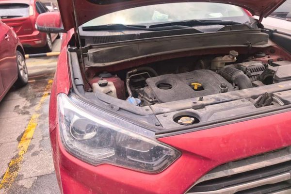 Hyundai ix35 2019, 70200 км, за 7084 USD - фото 23