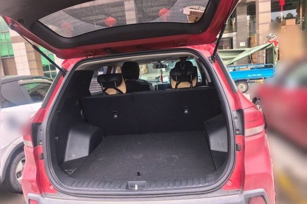 Hyundai ix35 2019, 70200 км, за 7084 USD - фото 19