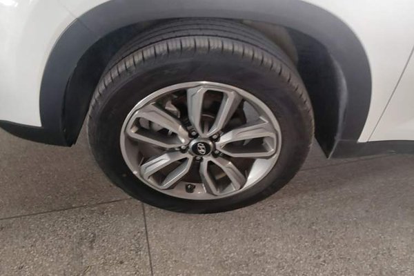 Hyundai ix35 2019, 10700 км, за 10039 USD - фото 10